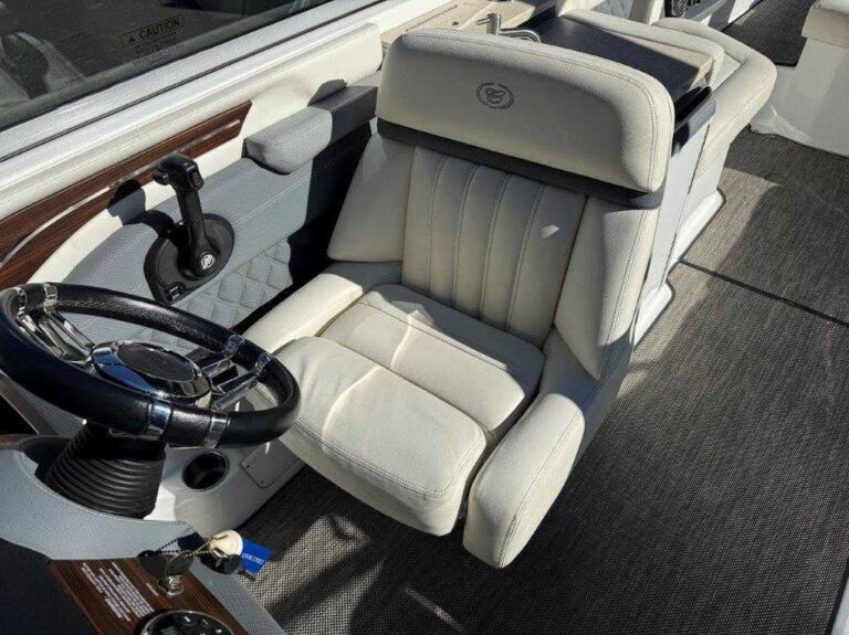 2015 Cobalt A28 US-FGEA8006F415 [photo 23]